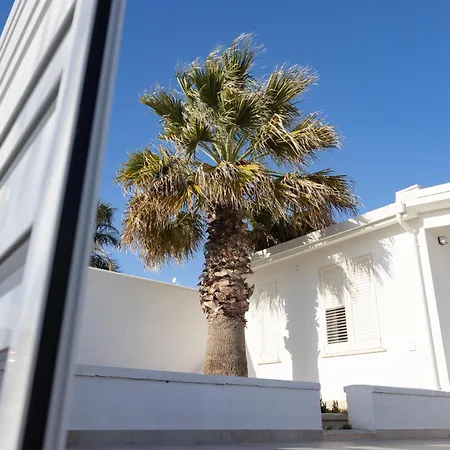 Al Mare Guest house *