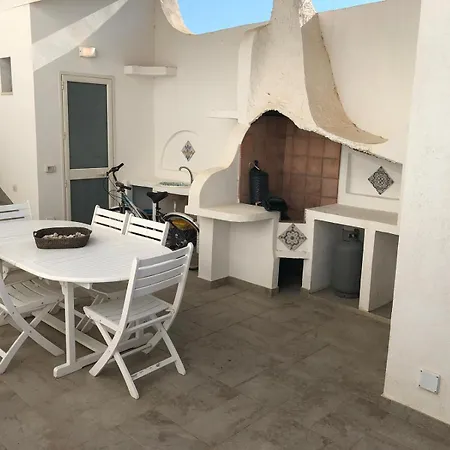 Al Mare Guest house *